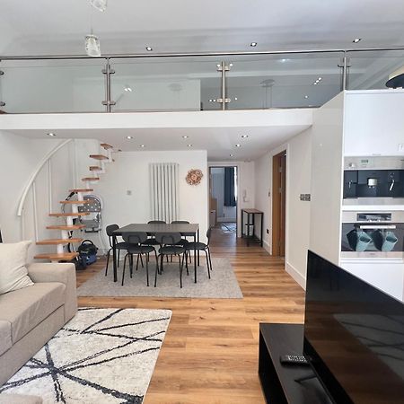 3.5 High Ceilings - Centrally Located ロンドン エクステリア 写真